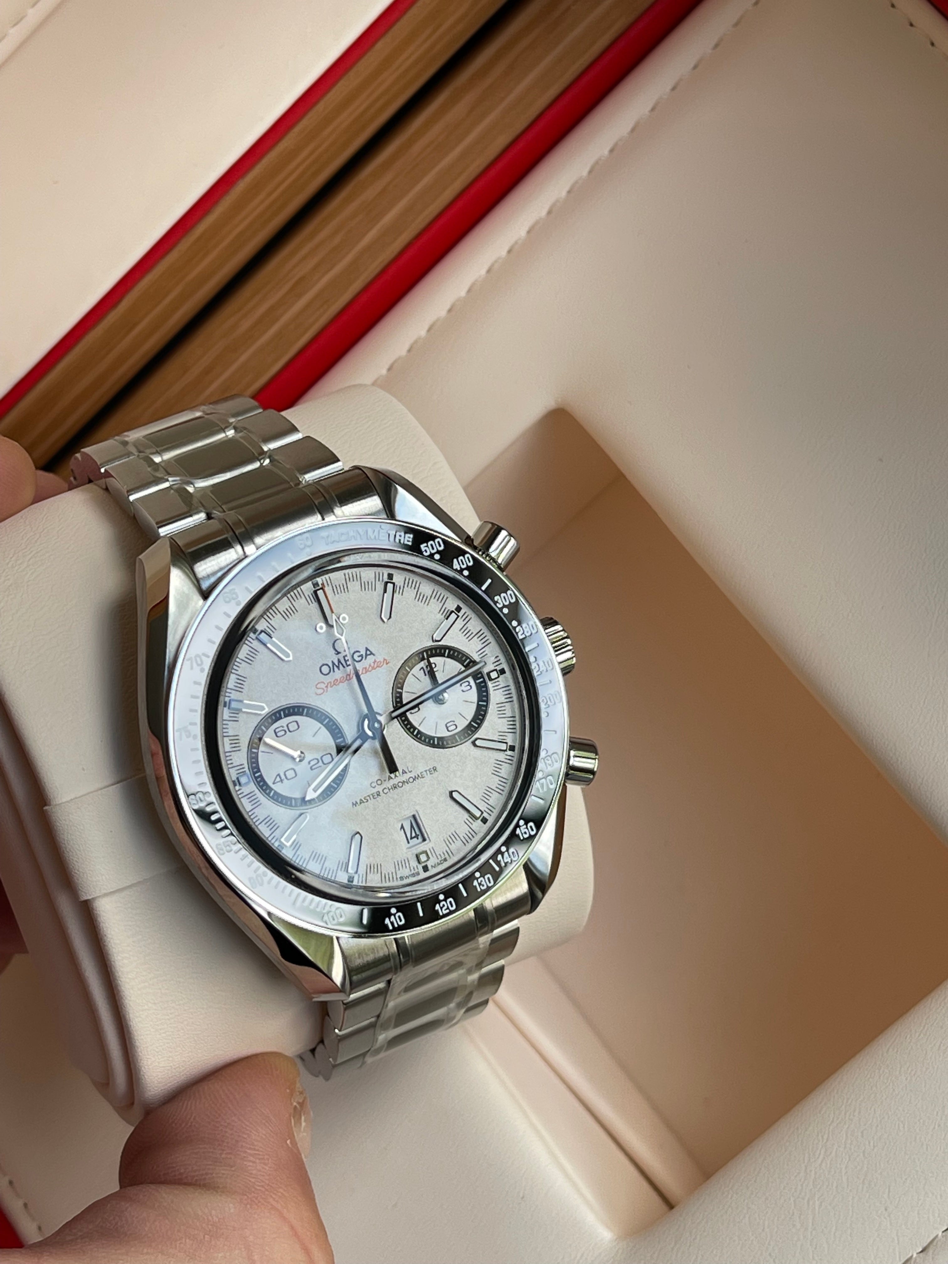 Omega Speedmaster Racing 329.30.44.51.04.001 NEW