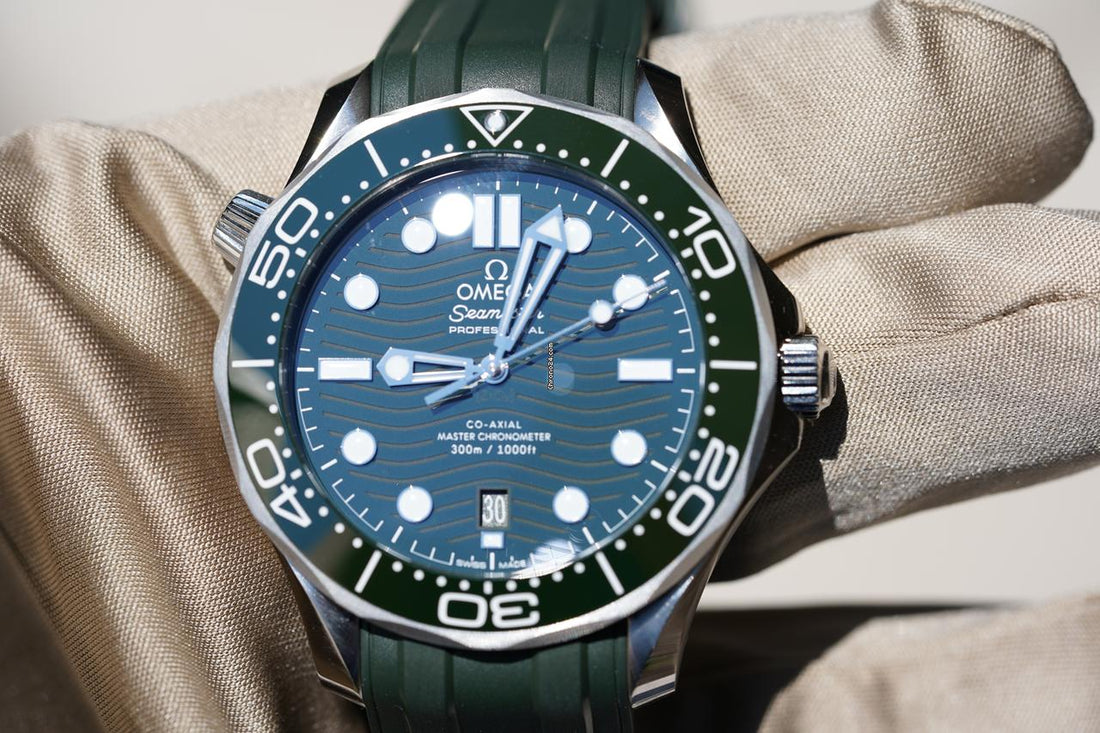 Omega Seamaster Diver 300 M NEW 2024 Seamaster Professional 300M GREEN DIAL