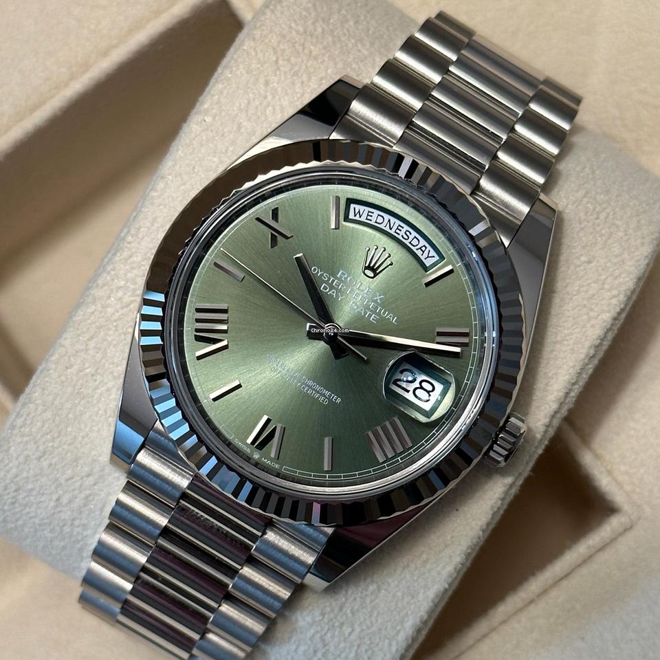 Rolex Day-Date 40 NEW 2024 Day-Date 40 OLIVE DIAL 228239