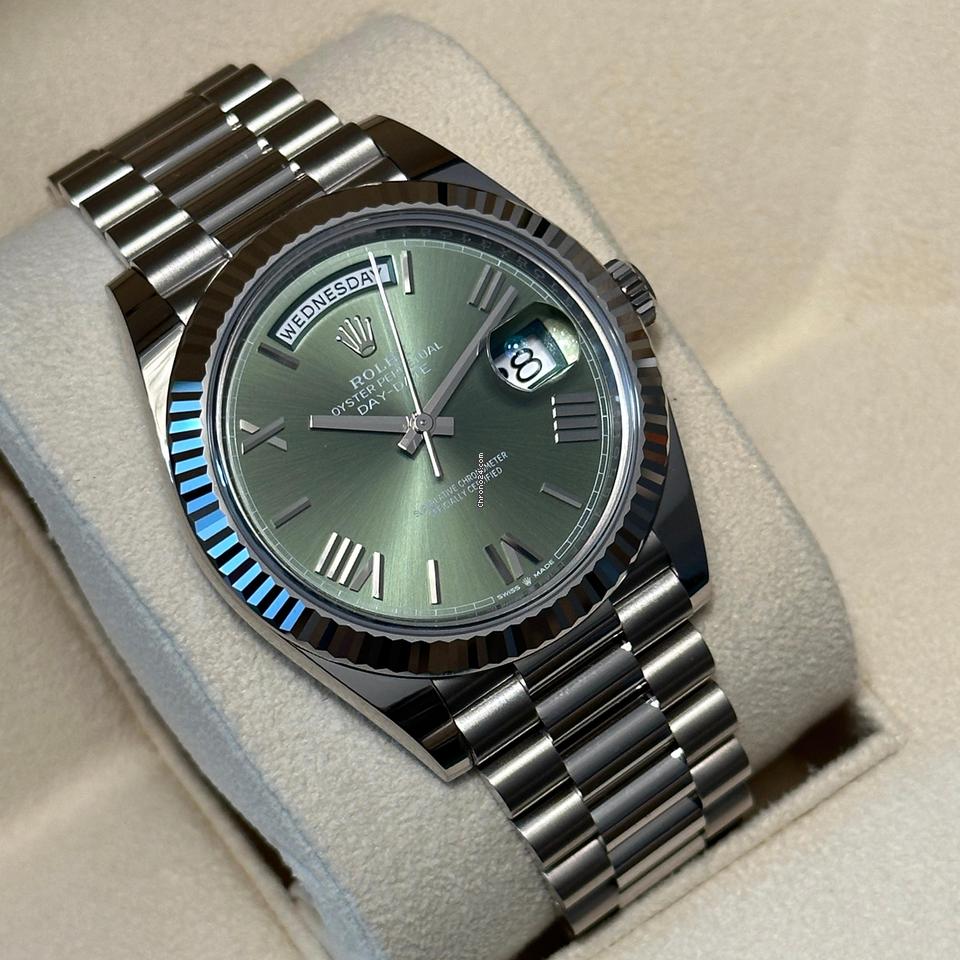 Rolex Day-Date 40 NEW 2024 Day-Date 40 OLIVE DIAL 228239