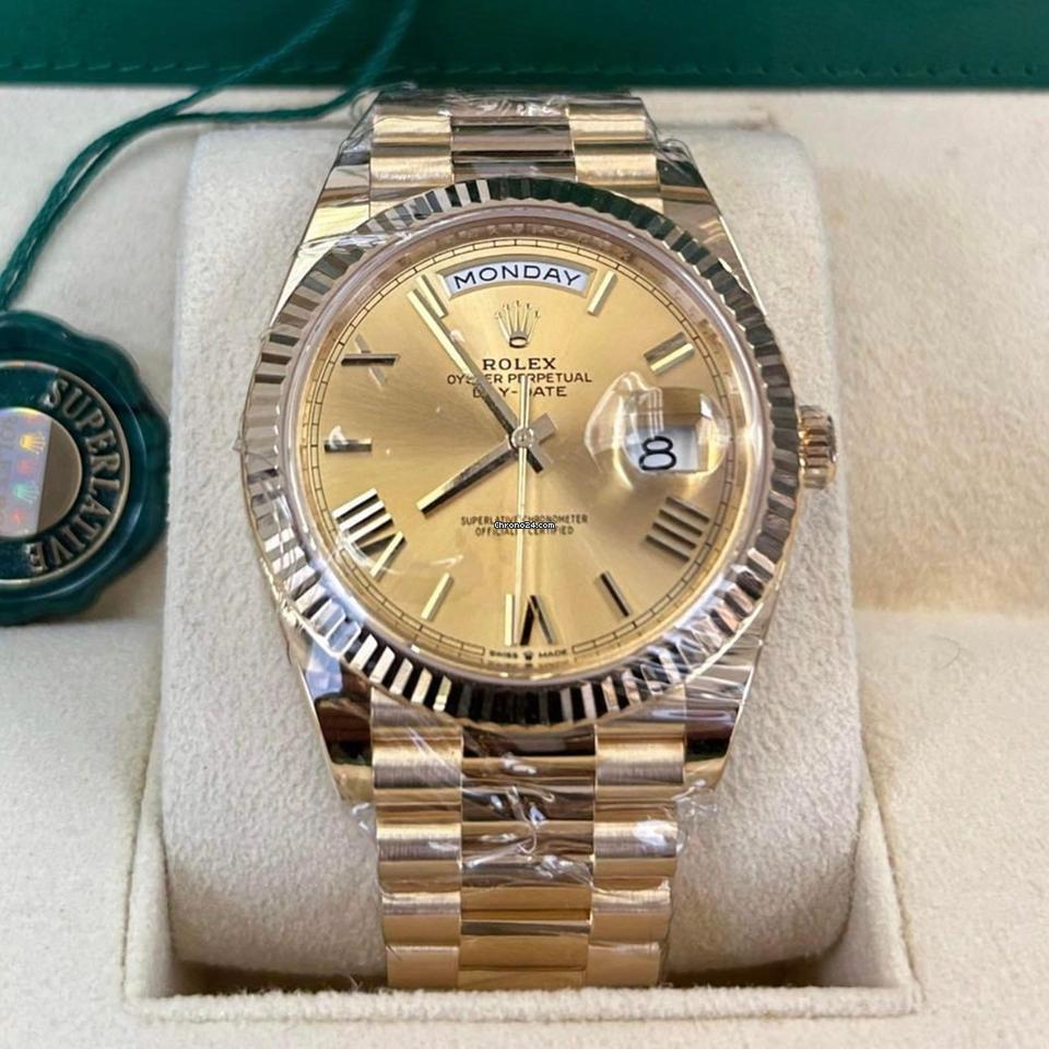 Rolex Day-Date 40 NEW 2024 Day-Date 40 CHAMPAGNE 228238