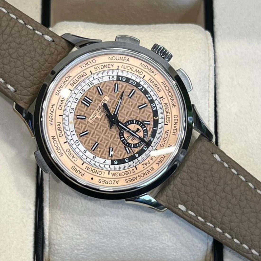 Patek Philippe World Time Chronograph NEW 2022 World Time Chronograph Flyback 5935A