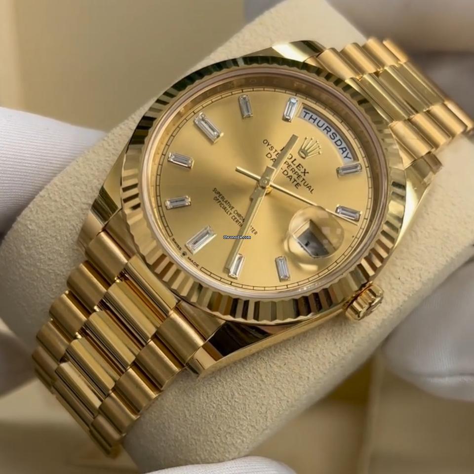 Rolex Day-Date 40 NEW 2023 Day-Date 40 Champagne Baguette 228238A