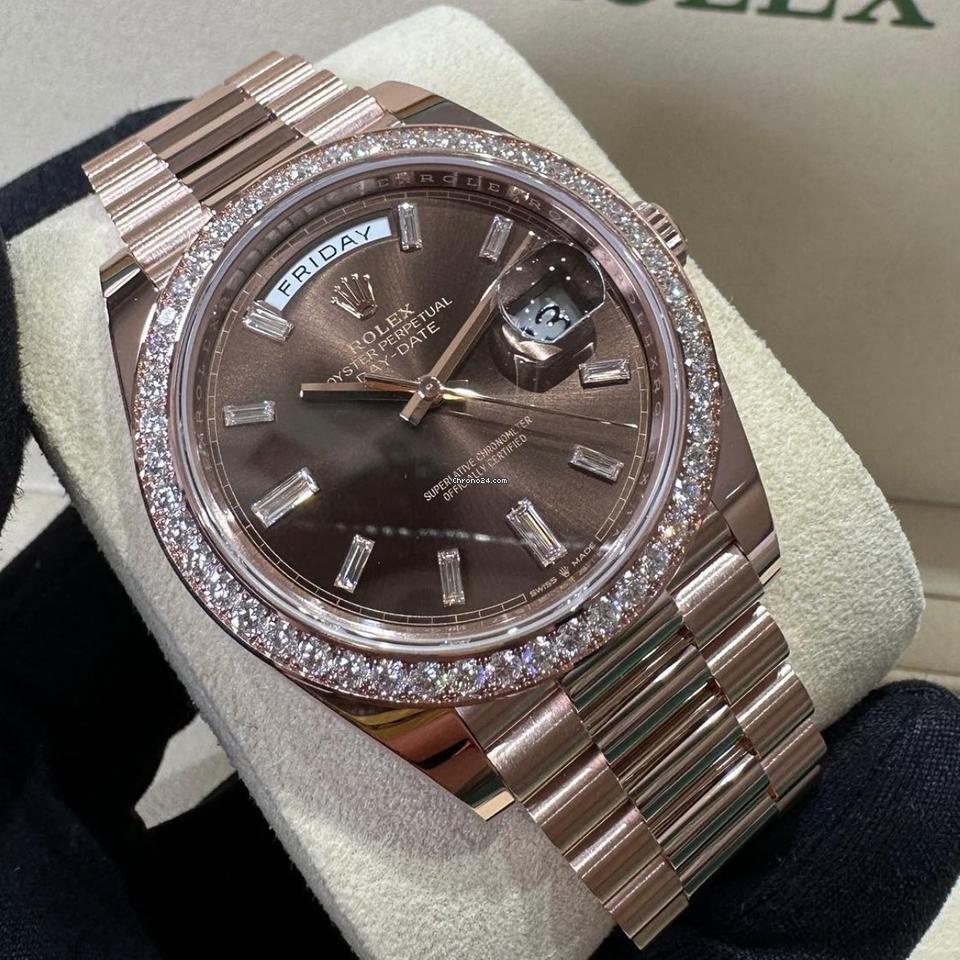Rolex Day-Date 40 NEW 2024 Day-Date 40 Chocolate Baguette Factory Diamond Bezel 228345RBR