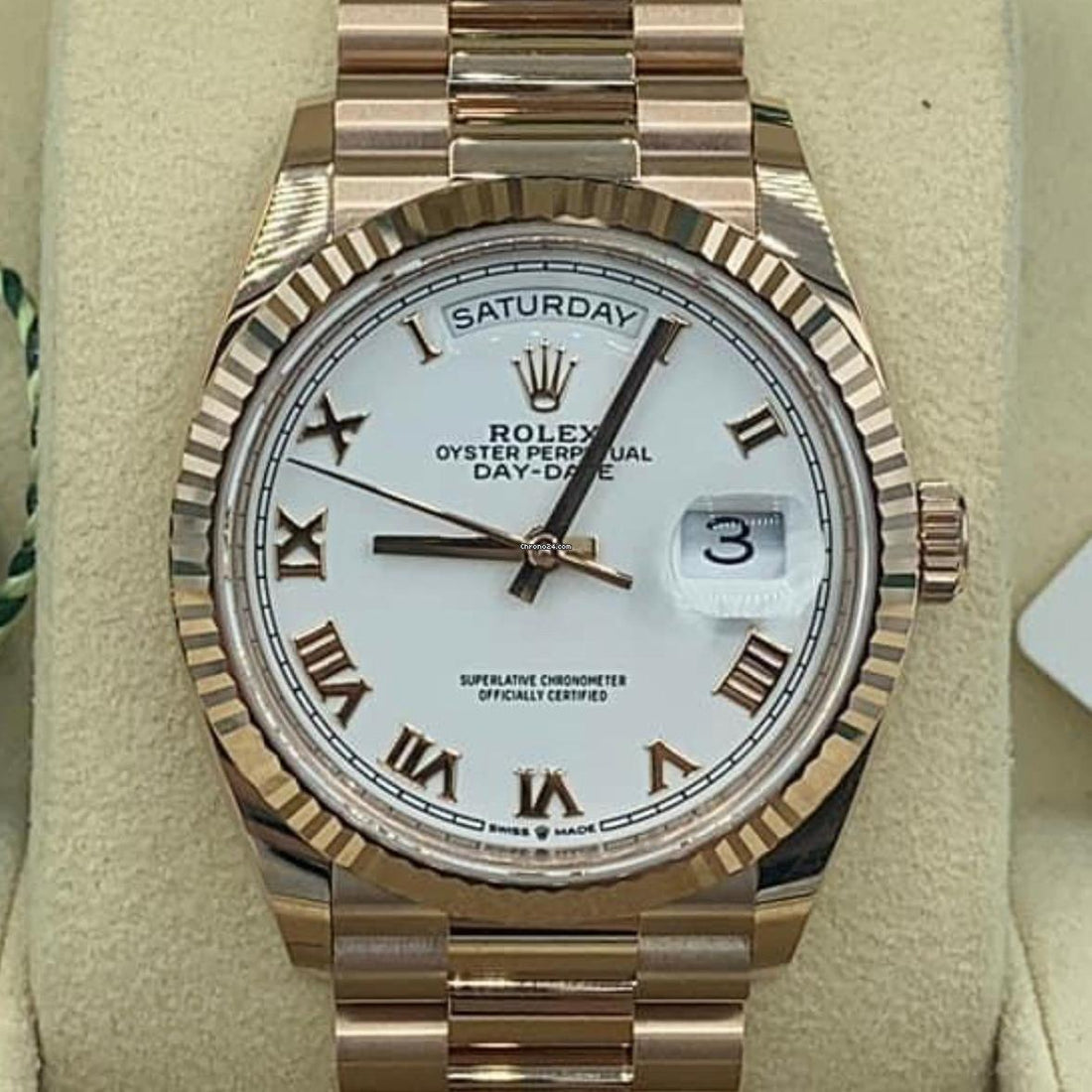 Rolex Day-Date 36 NEW 2023 Day-Date 36 WHITE ROMAN ROSE GOLD 128235