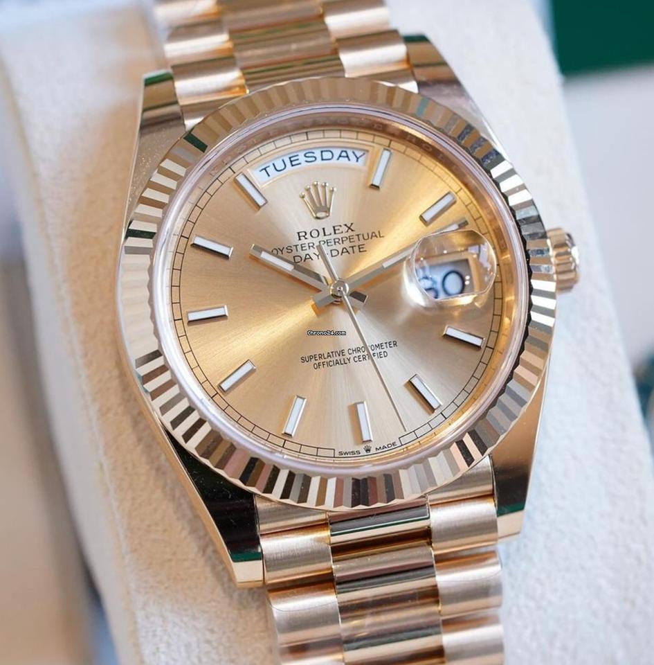 Rolex Day-Date 40 NEW 2024 Day-Date 40 CHAMPAGNE INDEX 228238