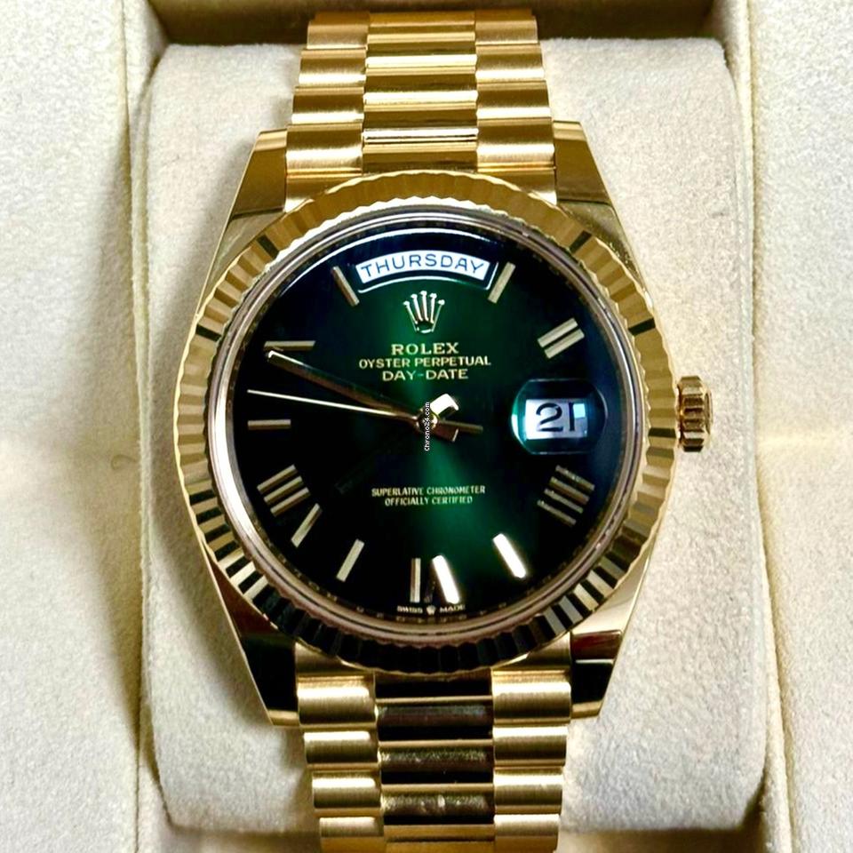 Rolex Day-Date 40 NEW RELEASE 2024 DAY-DATE 40 OMBRE GREEN ROMAN 228238-0069